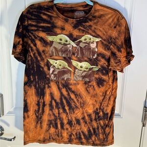 Men’s Medium Custom Bleach Dye Star Wars “The Mandalorian” Tee